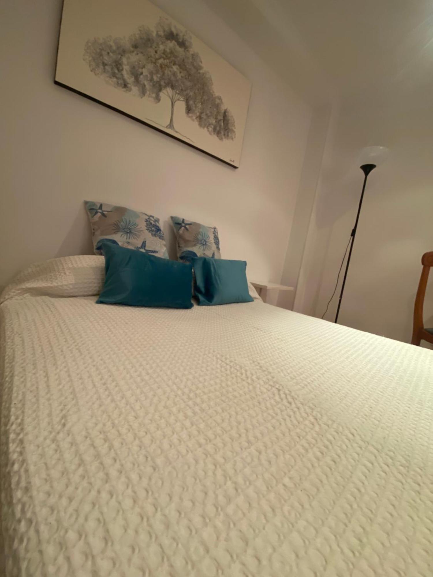 Rosan Apartment Malaga Bagian luar foto
